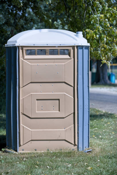 Best Porta potty rental near me  in Bernardsville, NJ